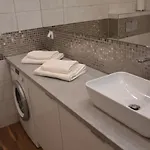 Srebrny Z Garazem * Kołobrzeg