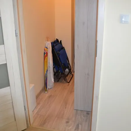 Srebrny Z Garazem Kolobrzeg