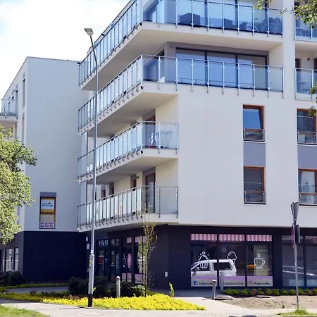 Srebrny Z Garazem Apartment Kolobrzeg