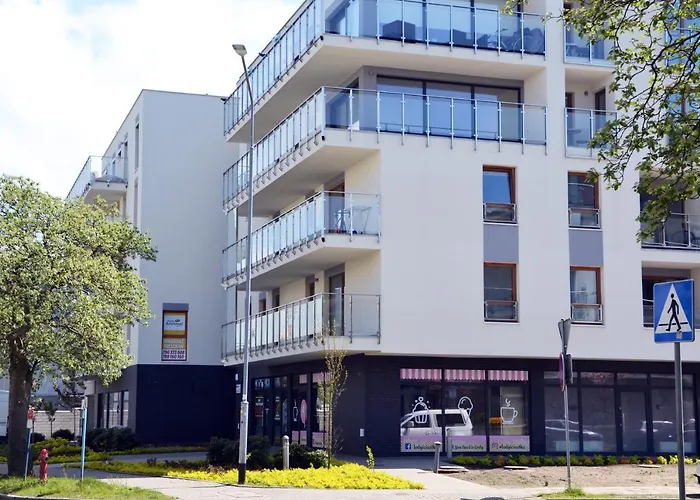 Srebrny Z Garazem Apartment Kolberg